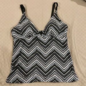Massimo Black and White Chevron Swim Top